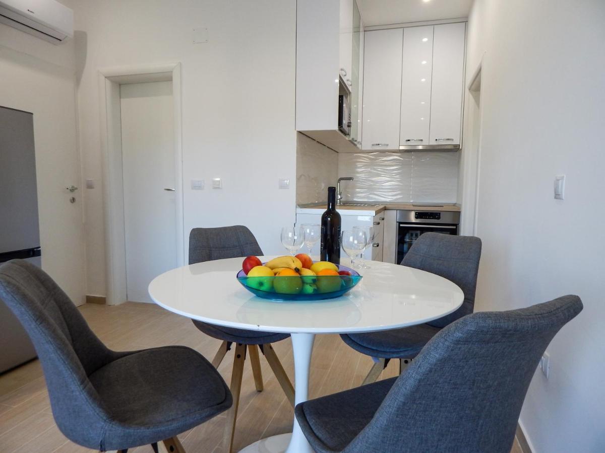 Sweet Escape Apartment *