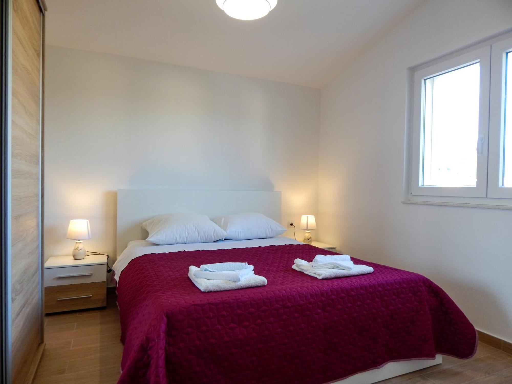 Apartment Sweet Escape *